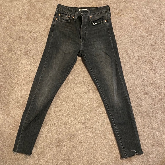 Levi’s Wedgie Skinny Size 27 Ankle - Picture 2 of 6